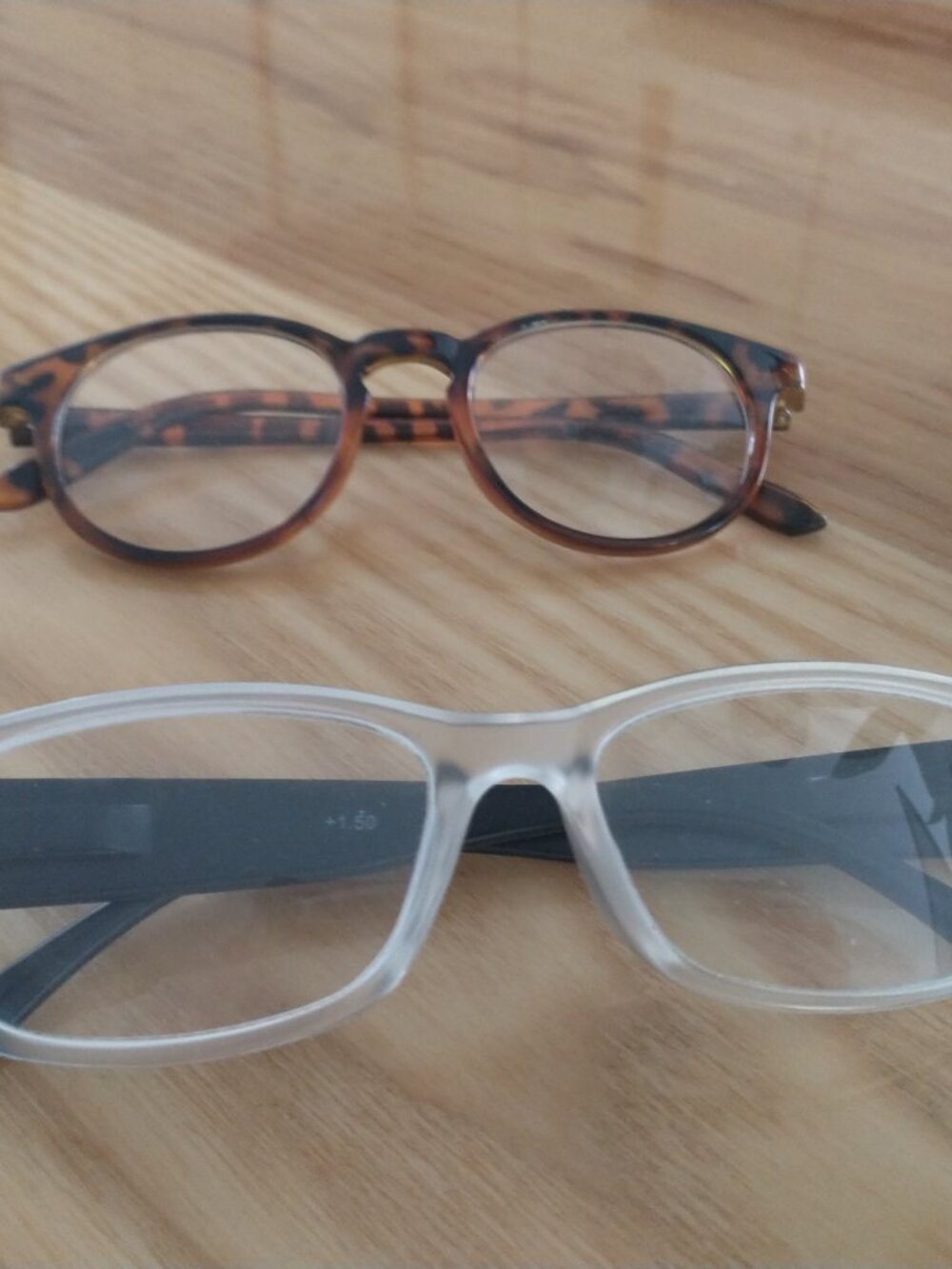 Reading glasses